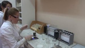 18.01.33 Лаборант по контролю качества сырья