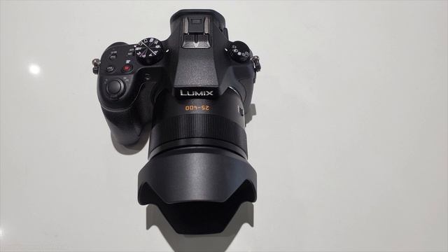 Amazon Warehouse Deals Review: Panasonic FZ-1000 смотреть онлайн
