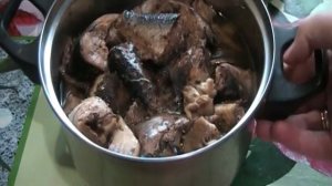 Консерва в мультиварке из сельди.  Конзерва в мультиварці з оселедцю.