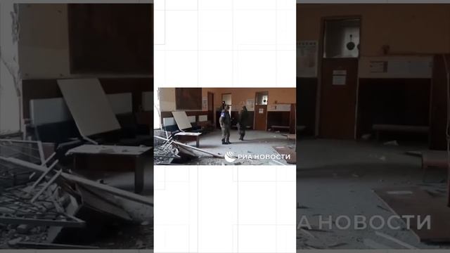 Последствия обстрела детской больницы в Петровском районе Донецка