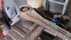 Штанга реактивная VOLVO FH замена сайлентблоков