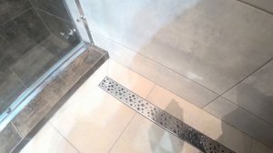 Ванная комната с душевой кабиной в строительном исполнении! г.Брянск!