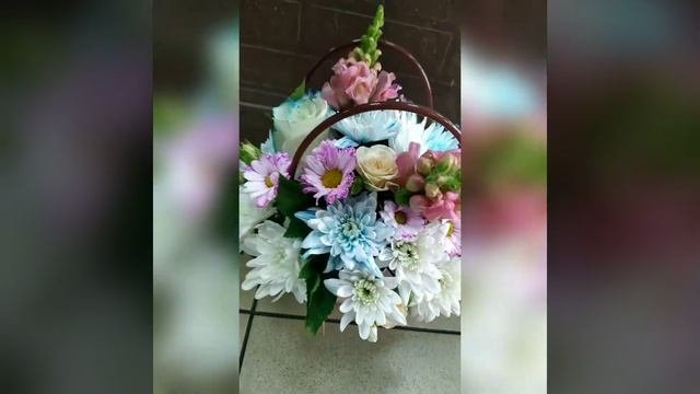 Как покрасить живые цветы