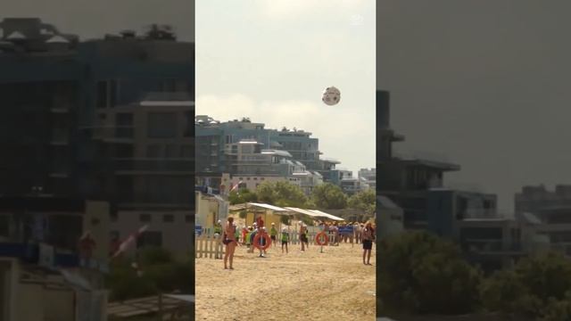 Анапа, Неопознанный дрон летает на пляже в Анапе