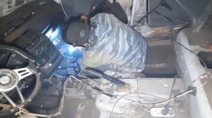 Ваз 2112 сварка порог и замена днище часть #2