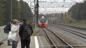 Электропоезд ЭД4М-0484 ЦППК станция Ерденево