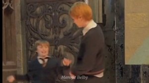 Cute Oliver and James Phelps Behind the Scenes #harrypotter #phelpstwins