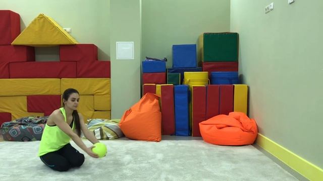 Дистанционное занятие. Общеразвивающие упражнения с мячом. смотреть онлайн