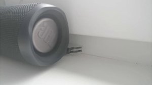 extreme bass test |JBL Flip 5| 100% volume.