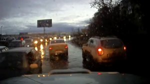 Уаз таранит быдло на встречке