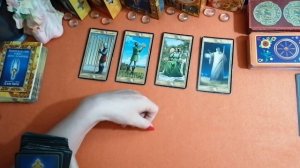 Как мне с ним себя вести в данной ситуации? | Таро гадание онлайн