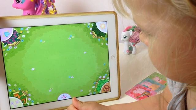 2 день Игра СКАНИРУЕМ Май Литтл Пони Играем на айпаде Идем на вечеринку от Hasbro смотреть онлайн