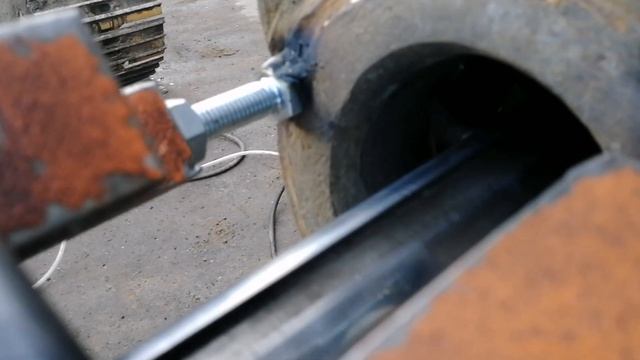 Доработались!!! Спасаю Volvo !!! Огромный эллипс , рукоять-ковш, переходная втулка, замена втулок смотреть онлайн