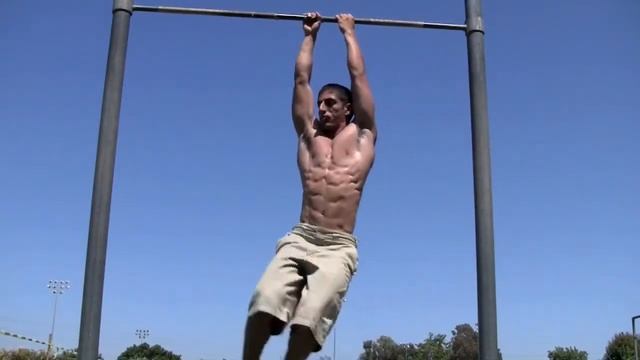 Тренировка брюшного пресса на турнике 720 смотреть онлайн