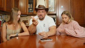 КАК ПОНРАВИТЬСЯ ЛЮБОЙ ДЕВУШКЕ?