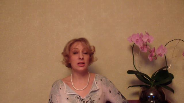 Хороша, я хороша, Да плохо одета. Никто замуж не берет Девицу за это смотреть онлайн