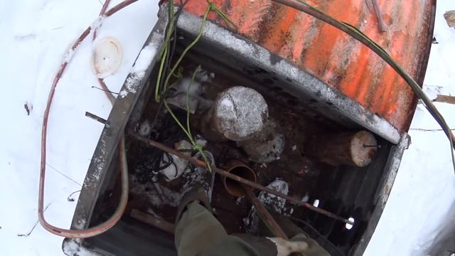 СПАСЕНИЕ ЗАМЁРЗШЕЙ СКВАЖИНЫ в глухой деревне! смотреть онлайн