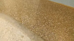 Устройство декоративного высоконаполненного полиуретан-цементного покрытия CEMEZIT UR TERRAZZO