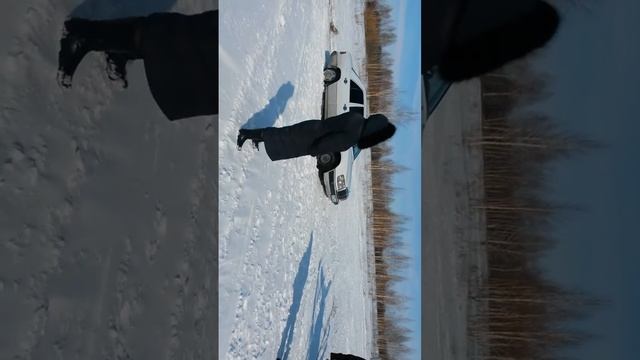 Аэросани "КОРСАК" помощь на снегу смотреть онлайн