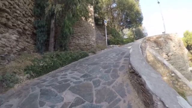 Поездка в Малагу/Крепость Gibralfaro смотреть онлайн