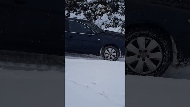 Audi a6 c6 3.0 Quattro aceleración en nieve