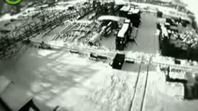 Слюсар з ремонту та обслуговування перевантажувальних машин. козловой кран падение смотреть онлайн