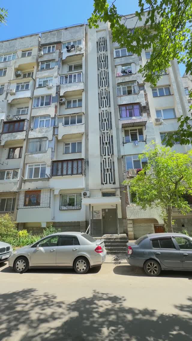 ул. Фадеева 21Б, Севастополь. Видео обзор квартиры для продажи. АН "РК".