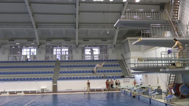 Оборот из стойки на руках. Елена и Диана, разбор ошибок. 2017 смотреть онлайн