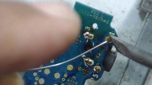 BOSE Soundlink Bluetooth Mobile Speaker II disassembly - AUX port replacement