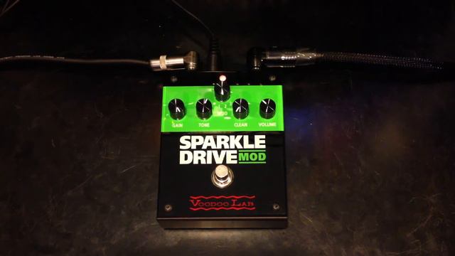 Voodoo Lab Sparkle Drive Mod Gibson Les Paul смотреть онлайн