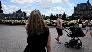 Иди за мной..