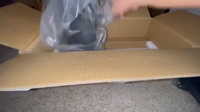 Amazon Basics K001575 LCD Monitor Riser смотреть онлайн