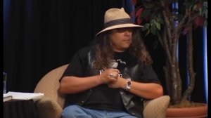 World's MOST HYPNOTIC VOICE? @_@ Unintentional ASMR