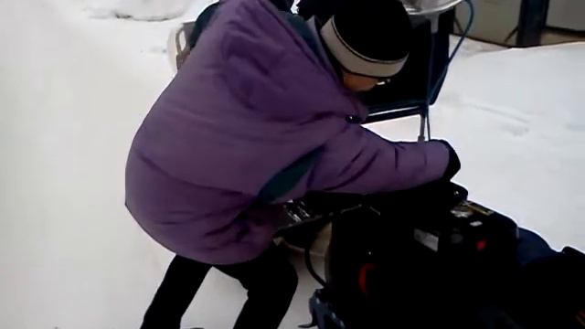 Мото-буксировщик "Барс" смотреть онлайн