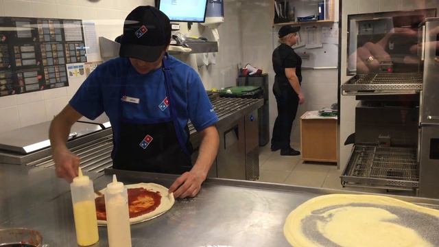 Пиццерия Domino PIZZA смотреть онлайн