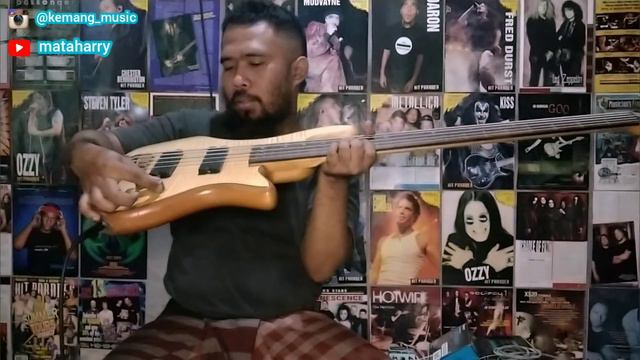 BASS LISTRIK SCHECTER STILETTO CUSTOM 5 смотреть онлайн