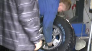 Ставим 33 колёса на L200. Cooper Discoverer STT 285/75R16