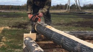 Сруб бани в лапу