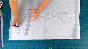 Модная туника без вытачек. Эта туника станет незаменимой деталью вашего образа.mp4