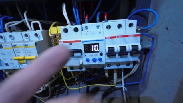 Замена автоматических выключателей, установка и настройка Реле напряжения РН-32t