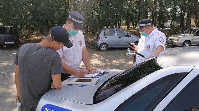 Без прав на мопеде. смотреть онлайн