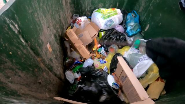 Ищем с подписчиком находки на помойках Симферополя. смотреть онлайн