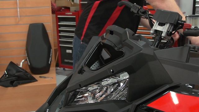 Installation Video: Polaris Snowmobile Lock & Ride Pro-Fit Heated Windshield Bag