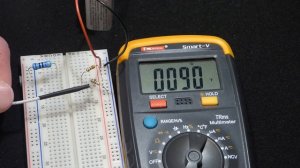 470 ohm and 100 ohm resistors in series with 9v battery heat measurements explained