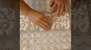 Декор плитки с помощью трафарета/декоршпатлевкой/плитка своими руками/