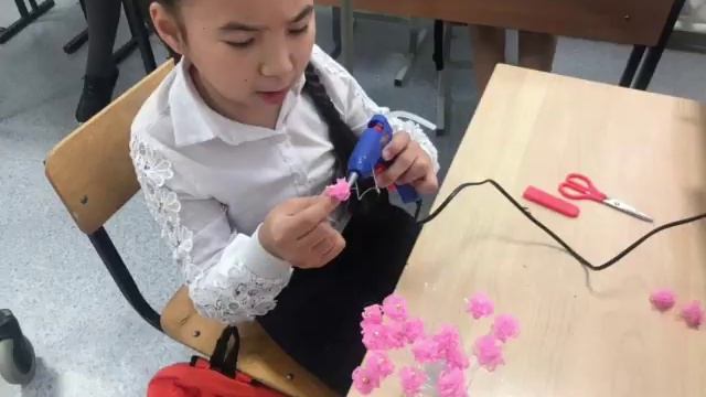 ДПИ “подарок маме” ШЦДО # 43 г.Астана смотреть онлайн