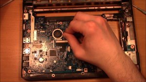 Замена термопасты в нетбуке eMachines 350. Полный разбор нетбука.