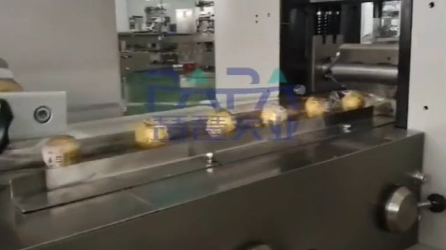 PAPA - Automatic  packing machine Flow wrapping machine