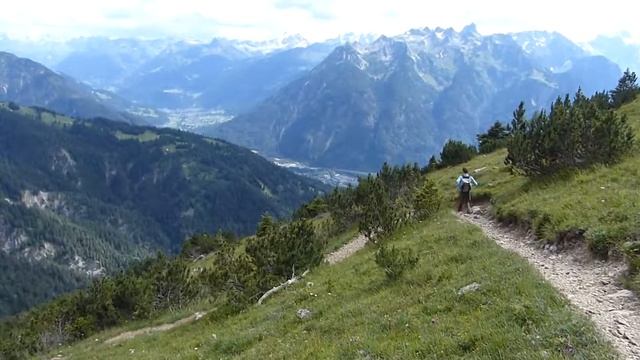 Cпуск с горы бегом смотреть онлайн