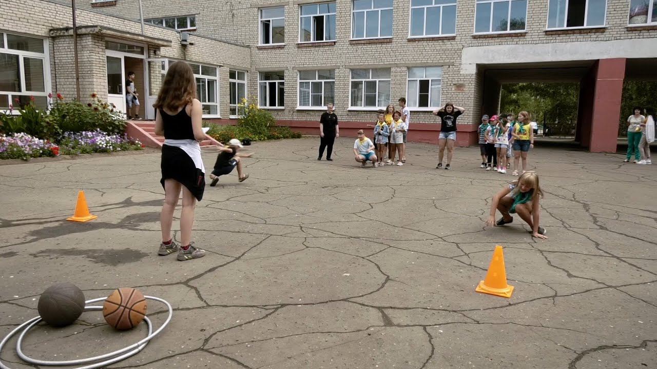 Летние детские досуговые площадки